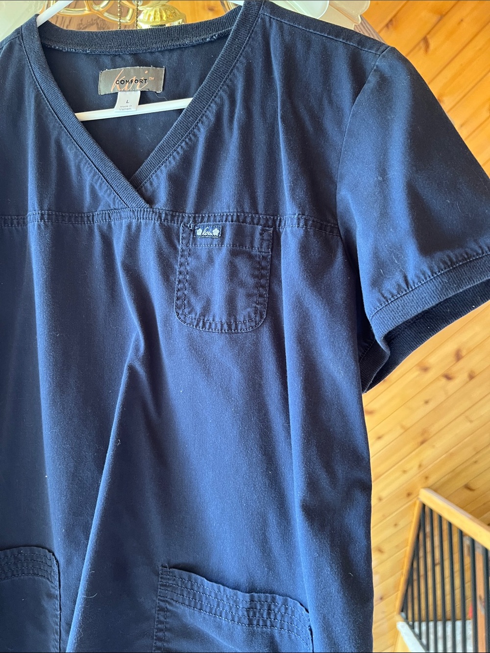 Scrub top - Picture 2 of 4